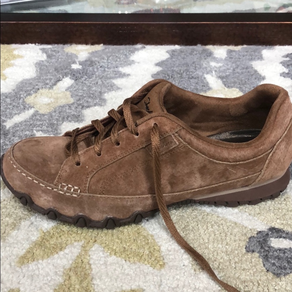 Skechers memory foam shoes